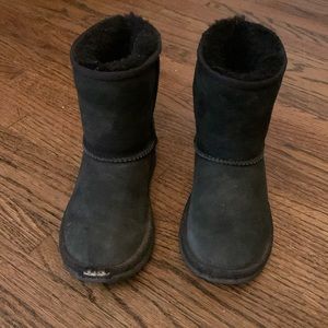 Ugg’s Size Toddler 12 black